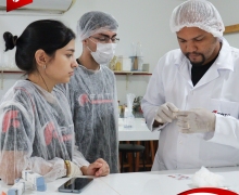 Aula de Laboratório - Biologia